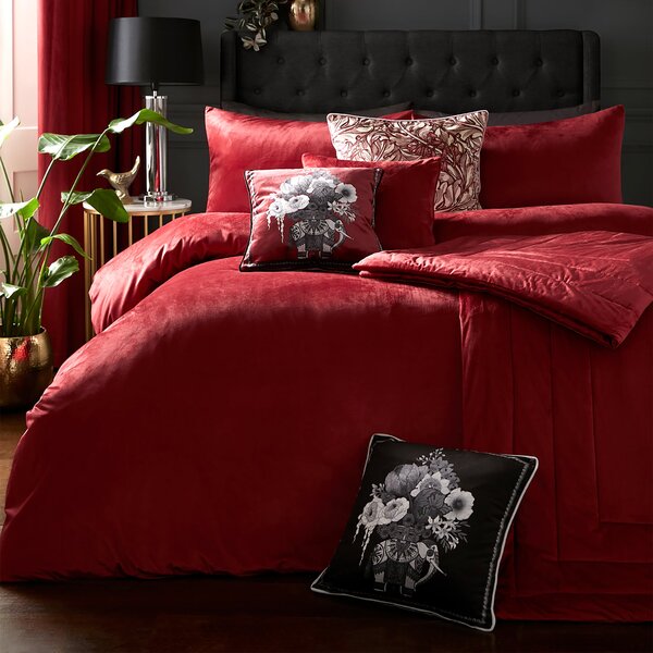 Laurence Llewelyn Bowen Chic Bedspread 150cm x 220cm