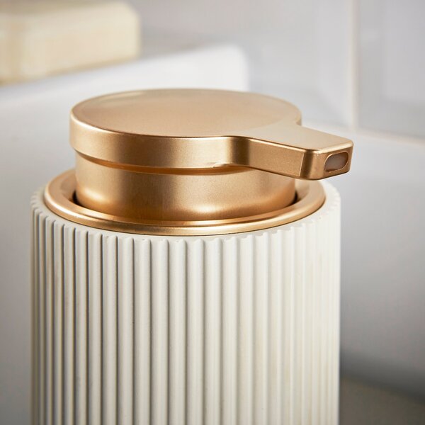 Modern Luxe Ribbed Resin Soap Dispenser