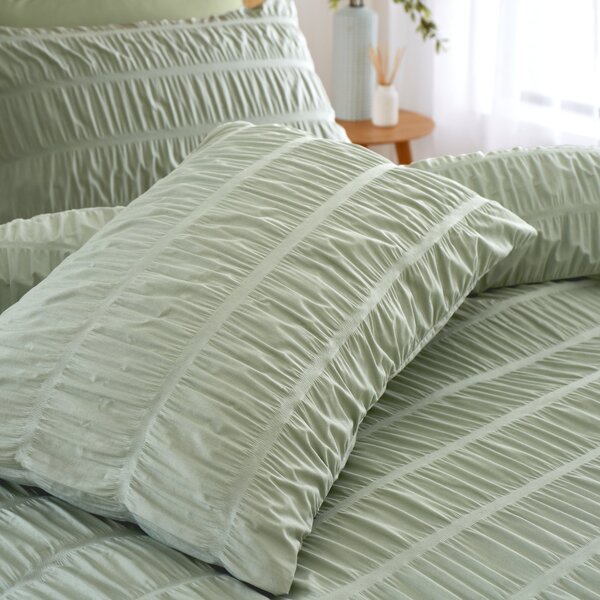 Catherine Lansfield Seersucker Reversible Duvet Cover & Pillowcase Set