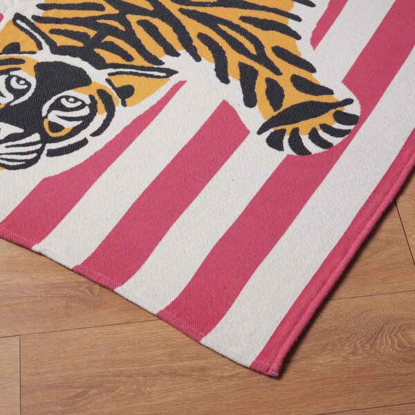 Fuschia Stripe Tiger Jaquard Throw Blanket