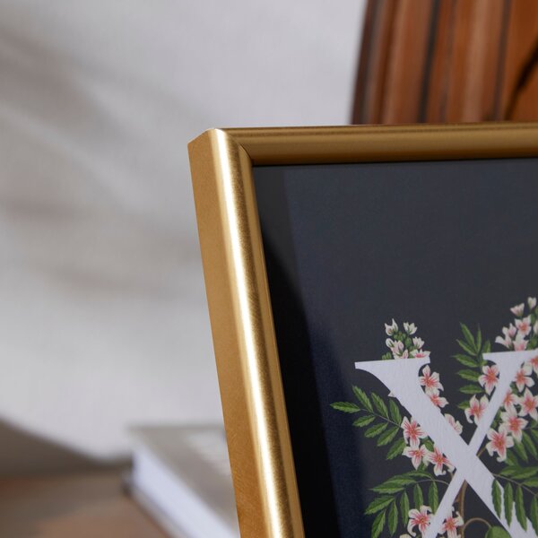 Easy Gold Photo Frame