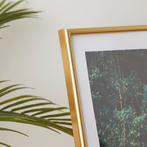 Easy Gold Photo Frame