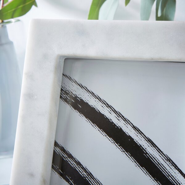 White Marble Photo Frame