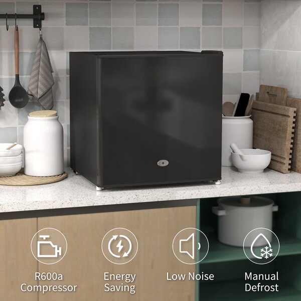 HOMCOM 35L Mini Freezer, -24℃ to -14℃ Temperature - Black