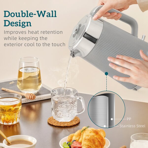 HOMCOM Electric Kettle and Toaster Set, 3000W 1.7L UK Strix Thermostat Rapid Boil Jug Kettle with Limescale Filter, Cool Touch Body, 4 Slice Toaster with 7 Browning Controls, Crumb Tray, Tan