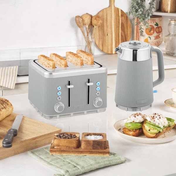 HOMCOM Electric Kettle and Toaster Set, 3000W 1.7L UK Strix Thermostat Rapid Boil Jug Kettle with Limescale Filter, Cool Touch Body, 4 Slice Toaster with 7 Browning Controls, Crumb Tray, Tan
