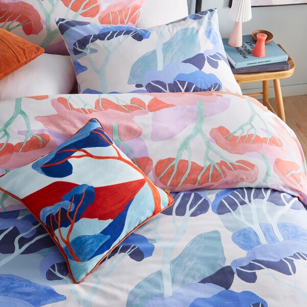 Furn. D'Azure Duvet Cover and Pillowcase Set