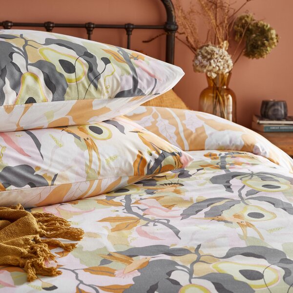 Furn. Huerta Orange Duvet Cover and Pillowcase Set