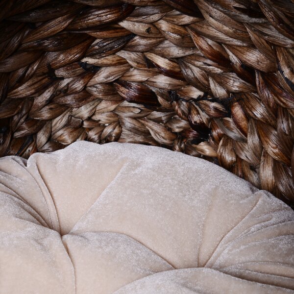 PawHut Wicker Cat Bed, Raised Rattan Cat Basket with Cylindrical Base, Soft Washable Cushion, 42 x 33 x 52cm - Brown Aosom UK