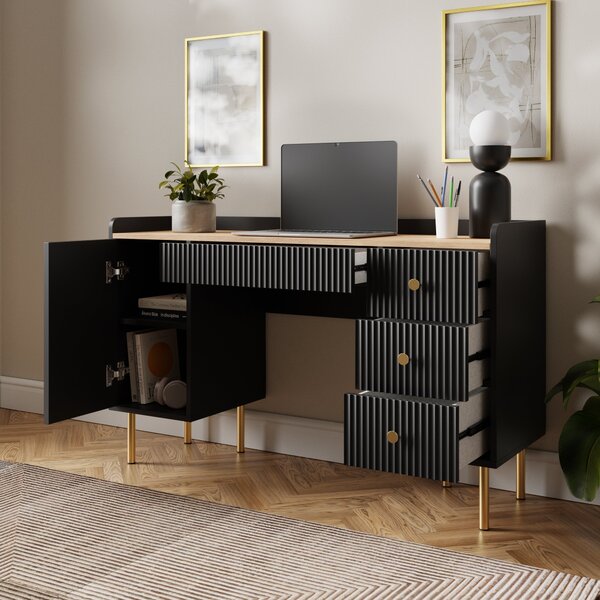 Georgi Standard Desk