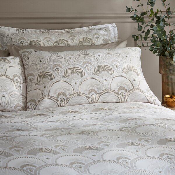 Pierre Fan Duvet Cover and Pillowcase Set