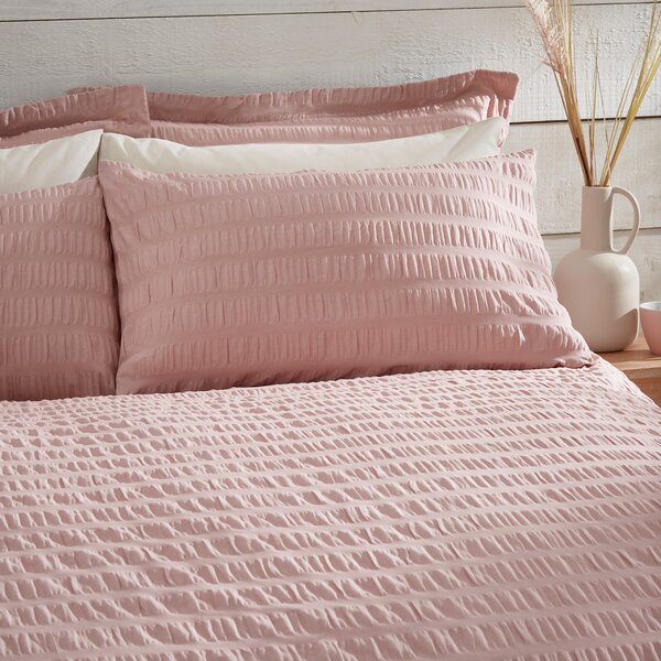 Aria Seersucker Duvet Cover and Pillowcase Set