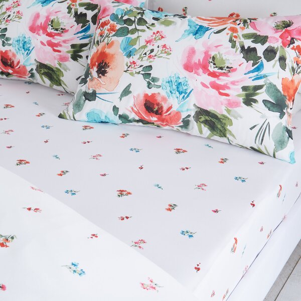 Malin Summer Blooms Multicoloured Duvet Cover and Pillowcase Set