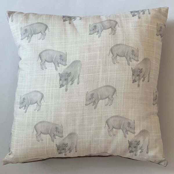 Daro Pigs Farm Square Cushion