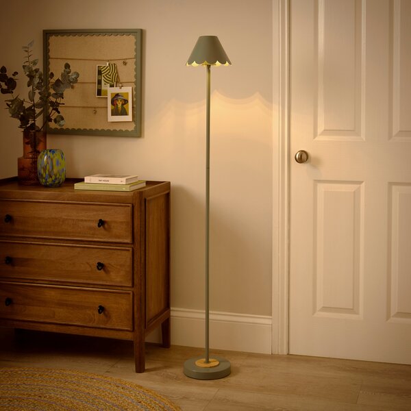 Remi Scalloped Rechargeable Metal Floor Lamp