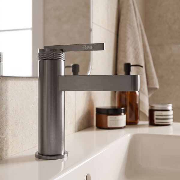 Bathroom faucet Rea Grace Titan