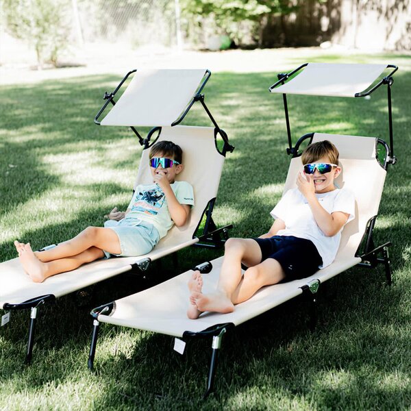 Outsunny 2 Piece Folding Sun Loungers with Canopy, Adjustable Recliner Garden Chairs with Side Pockets and Breathable Mesh for Beach, Garden