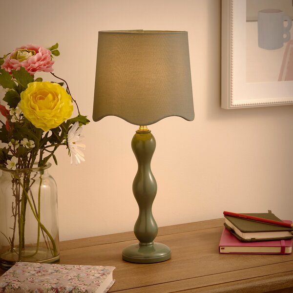 Elsie Tall Scalloped Table Lamp