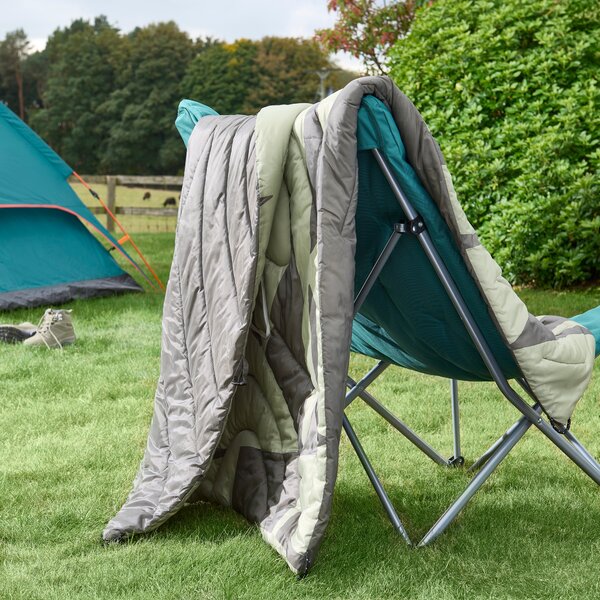 2 in 1 Elements Klipp Camping Cushion & Throw Blanket