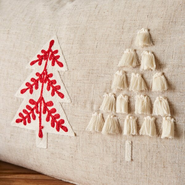 Catherine Lansfield Tufted Christmas Tree Cushion