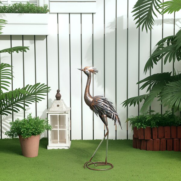Outsunny Heron Garden Statue, Standing Garden Ornament, Metal Garden Gift with Stakes for Patio Pond Landscape Decoration, Silver Tone