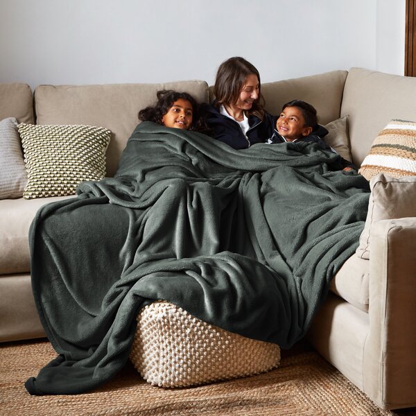 Supersize Family Snuggle Throw Blanket