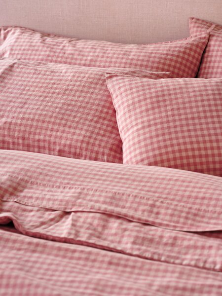 Dusty Pink & Rose Colour Drenched Gingham Linen Blend Pillowcases (Pair) | Standard | Piglet in Bed