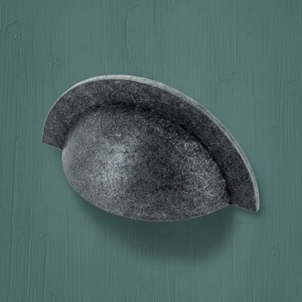 Monmouth Cup Handle