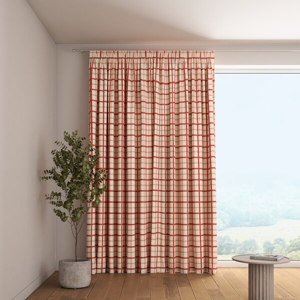 Pencil pleat curtain