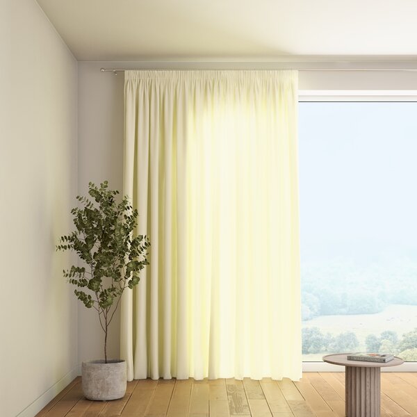 Pencil pleat curtain