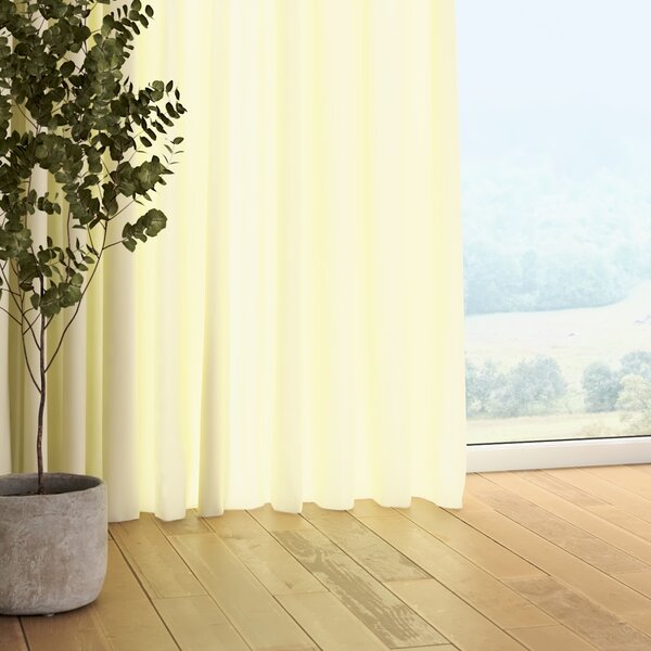 Pencil pleat curtain