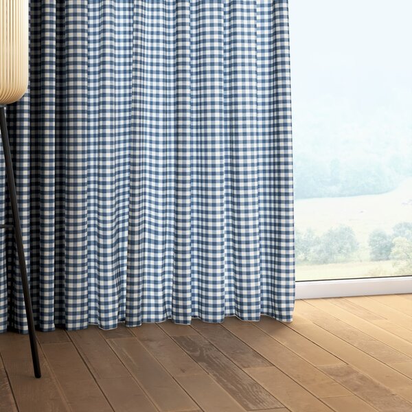 Pencil pleat curtain