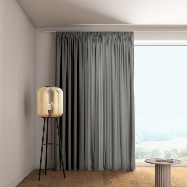 Pencil pleat curtain