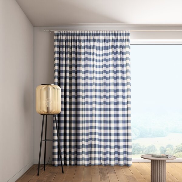 Pencil pleat curtain