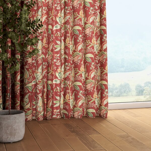 Pencil pleat curtain