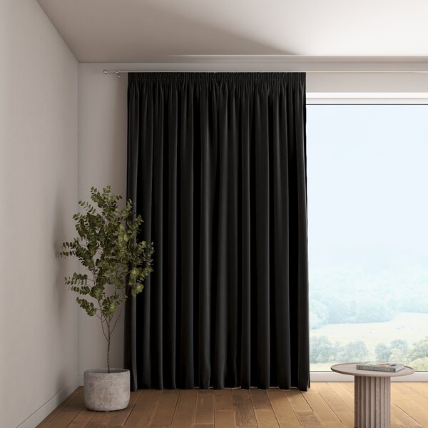 Pencil pleat curtain