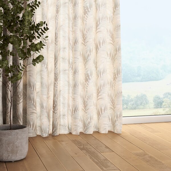 Pencil pleat curtain