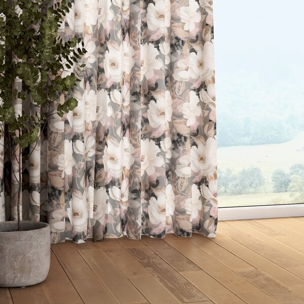 Pencil pleat curtain