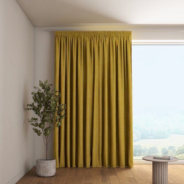 Pencil pleat curtain