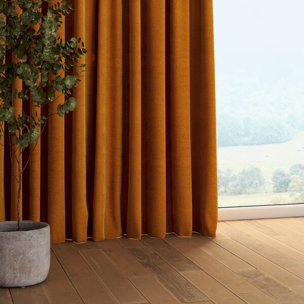 Pencil pleat curtain