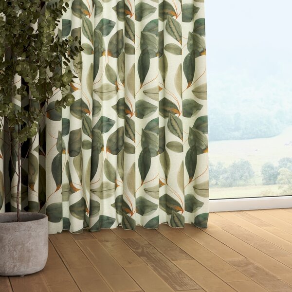 Pencil pleat curtain