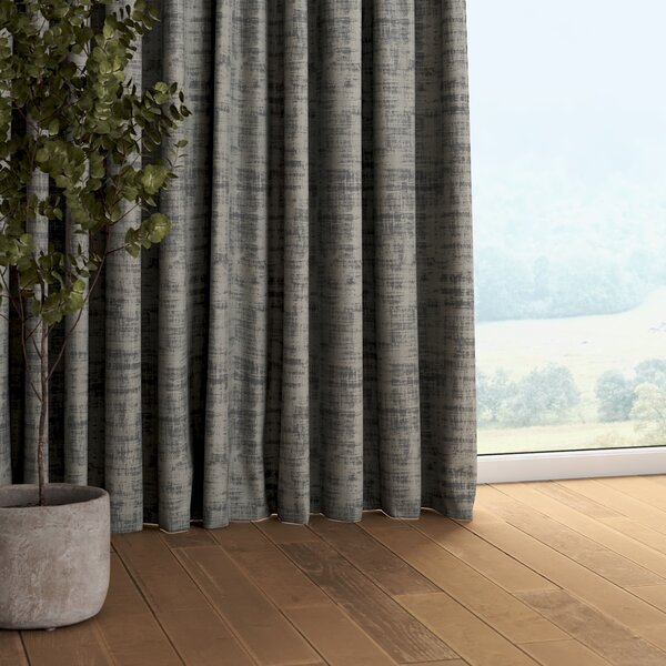 Pencil pleat curtain