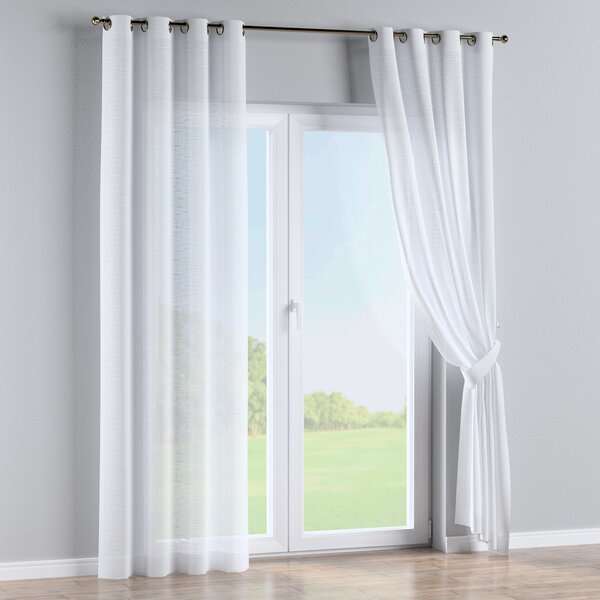 Eyelet curtain