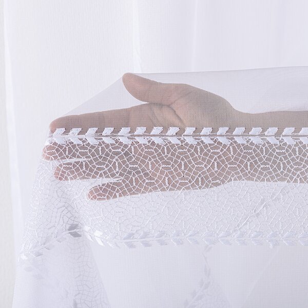 Pencil pleat voile/net curtain