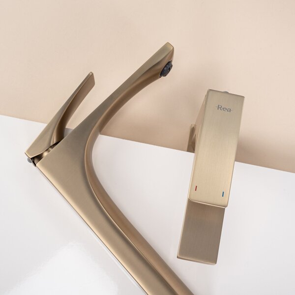 Bathroom faucet PREMIUM Rea Joe Brush Gold low
