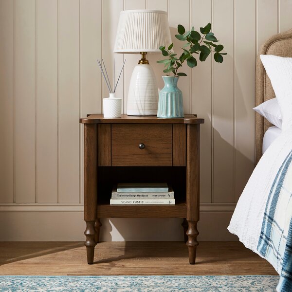 Ratcliffe 1 Drawer Bedside Table Light Oak