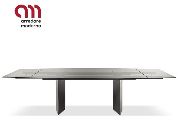 Milton Cantori extandable Table