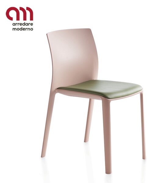 Klia Kastel upholstered chair