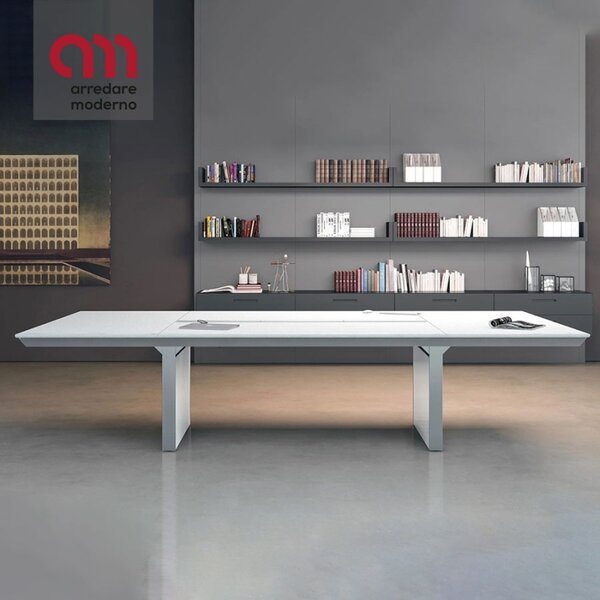 Han Martex Meeting Table with leather top