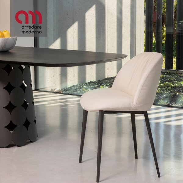 Olympia Tonin Casa Chair